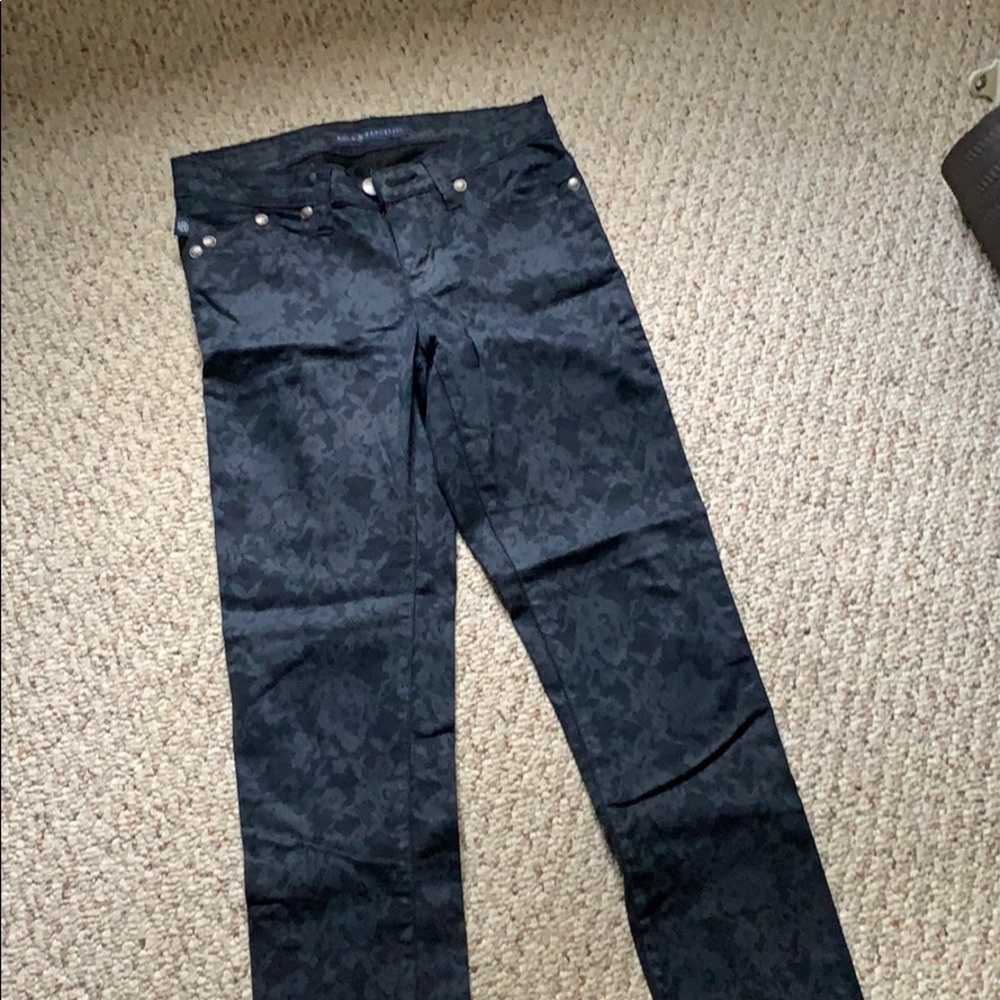 Rock and Republic slim printed pants
